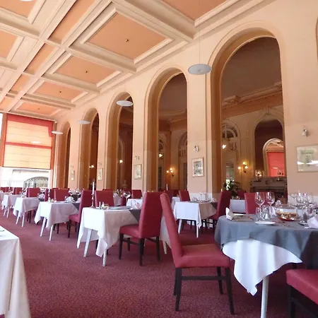 Hotel Le Grand De By Popinns