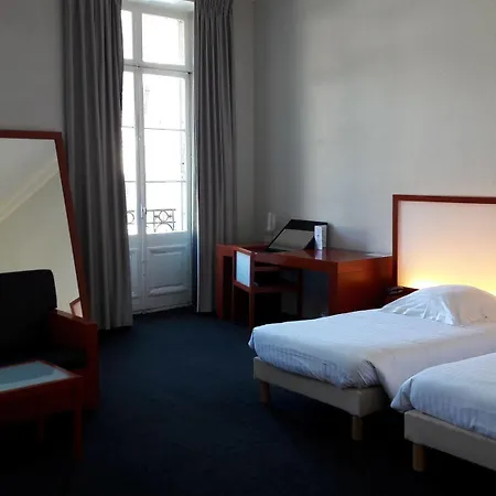 Отель Le Grand - Thermes Napoleon 3*