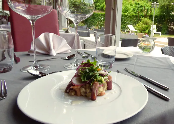 Le Grand De By Popinns