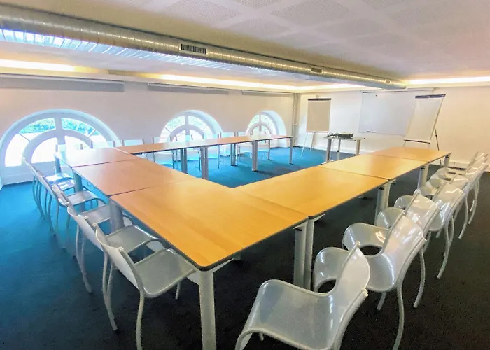 Le Grand De By Popinns Hotel 3*