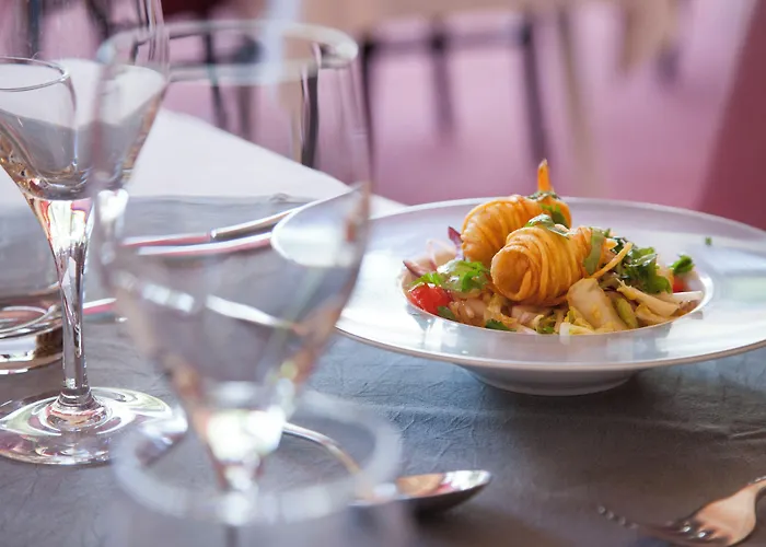 Le Grand De By Popinns Hotel